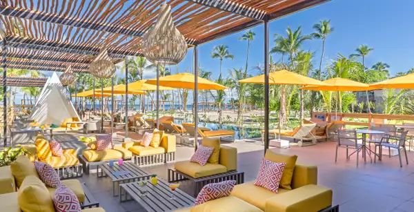 La Perla Bar
